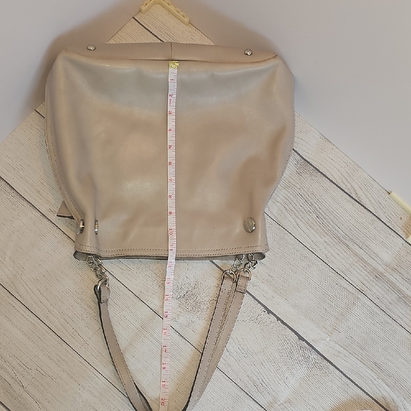 EUC Patricia Nash Lindsey Large Slouchy Satchel/Crossbody Stone - Picture 10 of 12